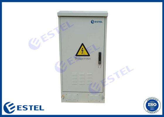 電流を通された鋼鉄ISO9001 15Uの屋外の電気通信のエンクロージャ